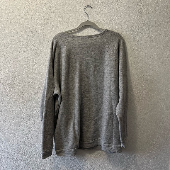 Marine layer Women's Sherpa Crew Pullover in Heather Grey - Picture 3 of 11